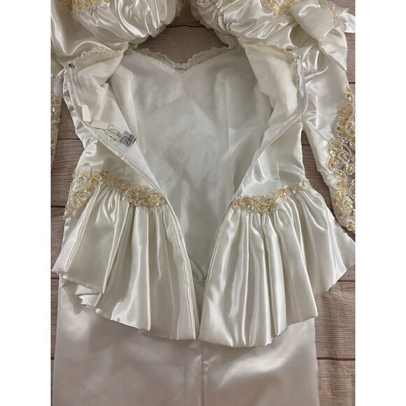 Vintage 90's Demetrios Beaded Puff Sleeve Wedding Dress W/Detachable Train - 0 - Picture 11 of 16